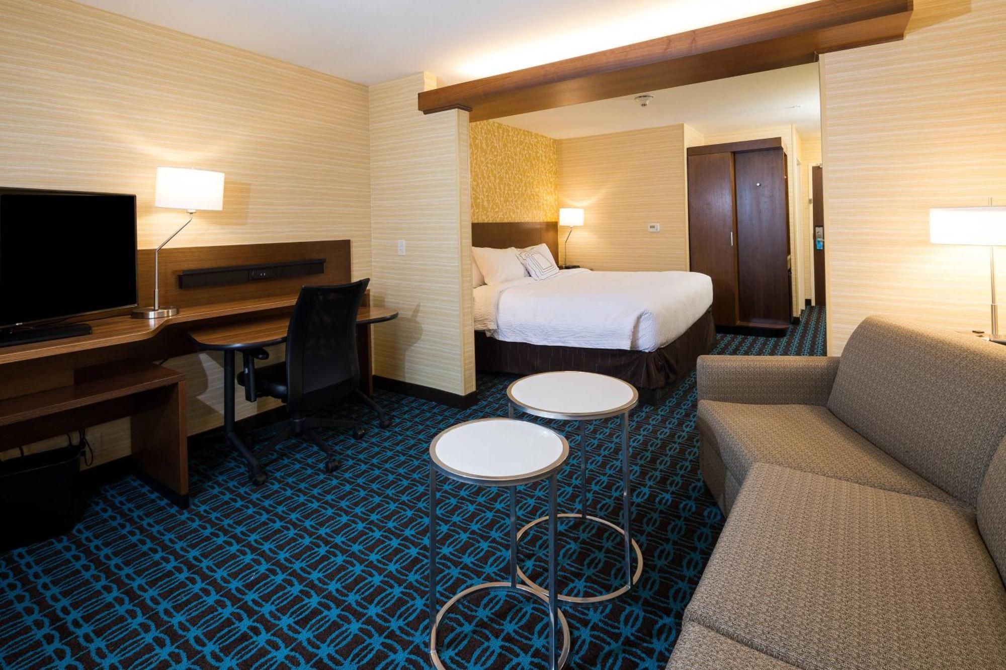 Fairfield Inn & Suites By Marriott Detroit Chesterfield Esterno foto
